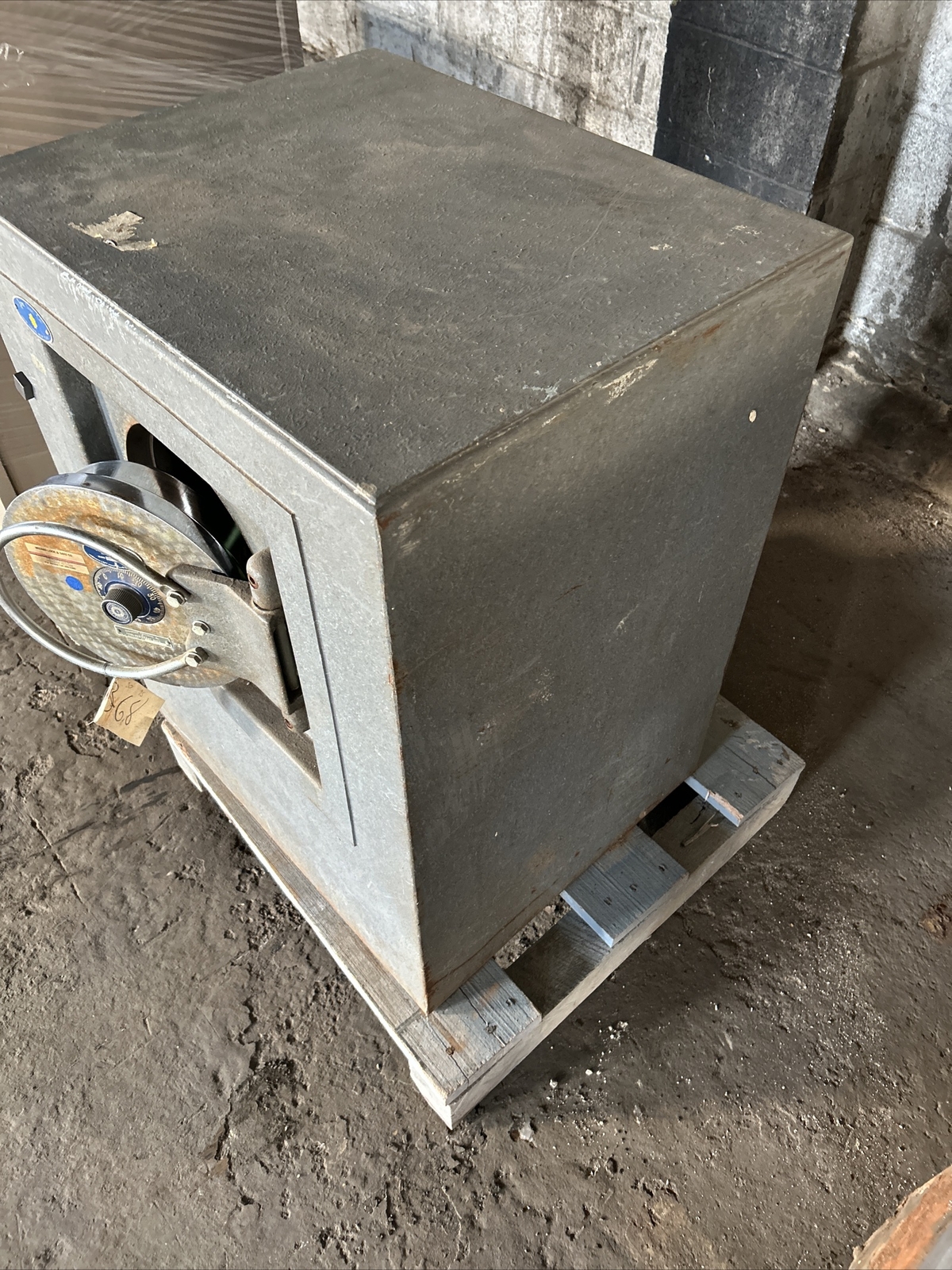 Acme Safe Co. Model 1 Round Door Safe. Antique | eBay
