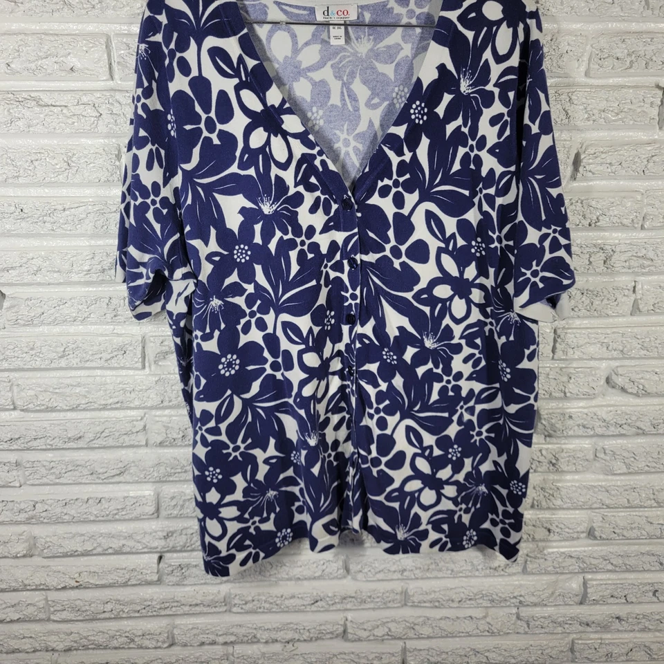 Top de mujer Denim Co 3X Plus manga corta azul blanco floral botón mezcla de algodón Foto 4 de 4