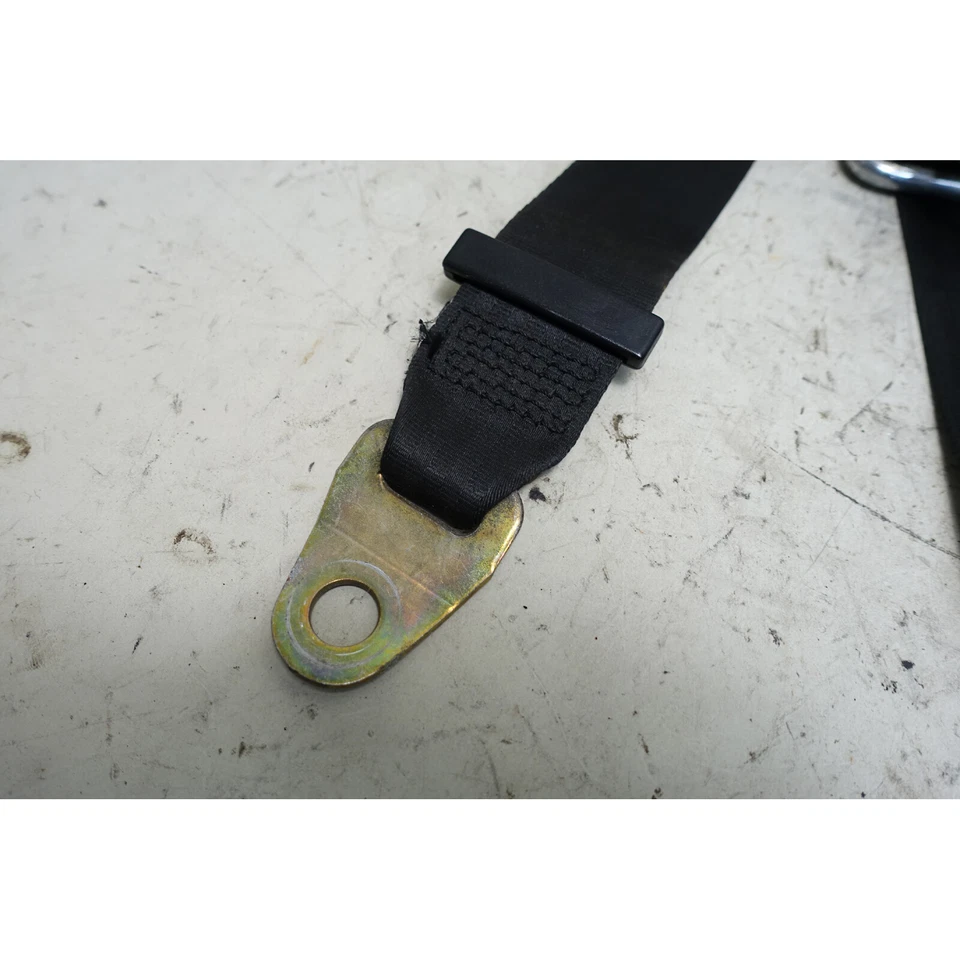 Correa de sujeción del cinturón de seguridad delantero izquierdo derecho BMW E23 733i 1978-1979 OEM Foto 2 de 4