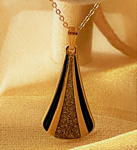 VTG Necklace Pendant Black Peridot Color Glitter Enamel Art Deco Style 14K GP - 第 1/7 張圖片
