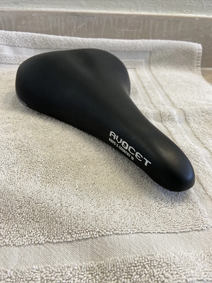 AVOCET AMPD X-Country W -Black and grey Bike Seat- Light weight Saddle- Ti Rails - Image 2 of 4