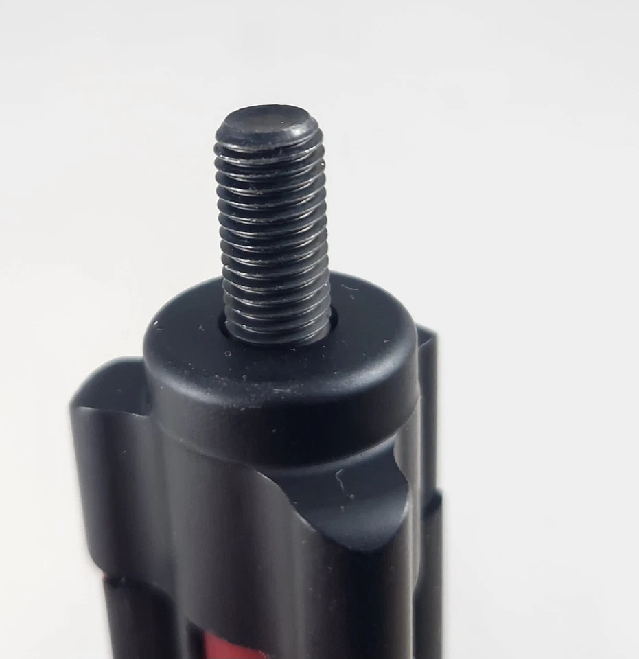 Estabilizador Viper Quad Rod 6" color ROJO roscado para pesos adicionales Foto 3 de 3