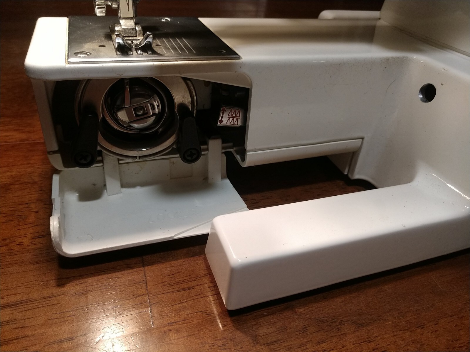 Vintage Necchi Sewing Machine Model 3101FA With Foot Pedal Parts