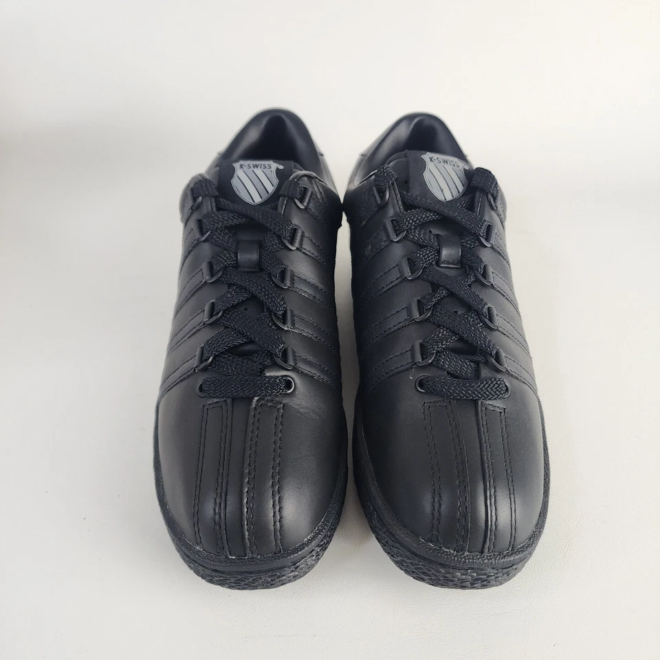 Zapatos Universitarios K-Swiss Clásicos Triple Negros 80144 Talla 6.5Y = 8 Mujeres Foto 4 de 4