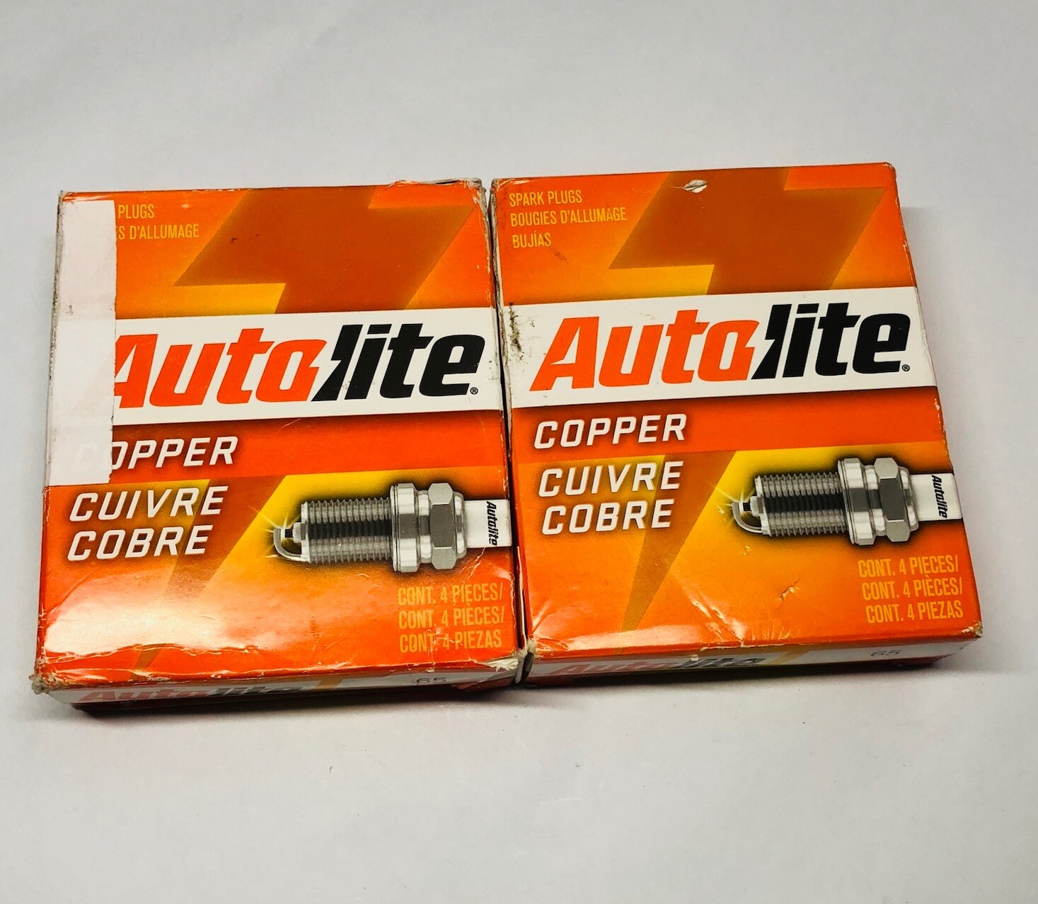 LOT OF 8 AUTOLITE COPPER RESISTOR SPARK PLUGS 65