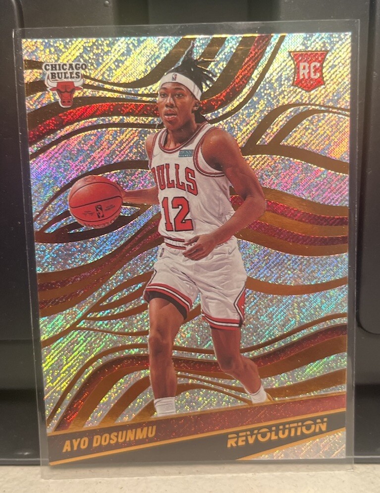 2021-22 Panini Revolution Ayo Dosunmu RC #119 Chicago Bulls Rookie 🏀