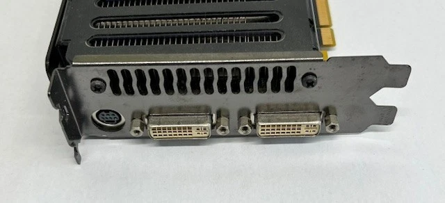 768MB Dell DU356 nVidia GeForce 8800 GTX GDDR3 SDRAM PCI-e Graphics Video Card - Image 3 of 4