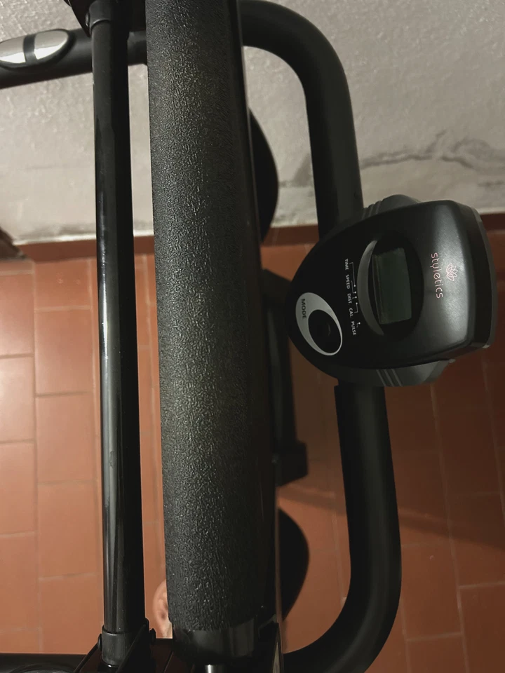 tapis roulant manuale con display pieghevole - Immagine 4 di 4