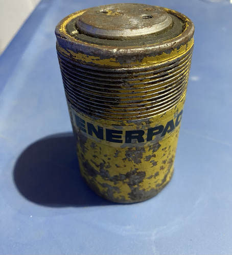 ENERPAC RC-101 HYDRAULIC CYLINDER 10 TON, 1 INCH STROKE, Used, Free Shipping - Picture 1 of 3