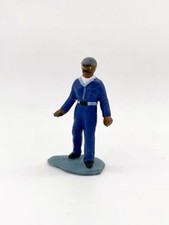 F956 Greenhills Vintage F1 Mechanic for 1.43 Scale Dioramas - NEW