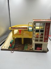 Fisher-Price Little People Play Family Action Garage #930 Parking Ramp Race Track — listing 4