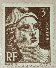 5D1-Timbre France YT  715 neuf **  année 1945 "marianne de gandon" 