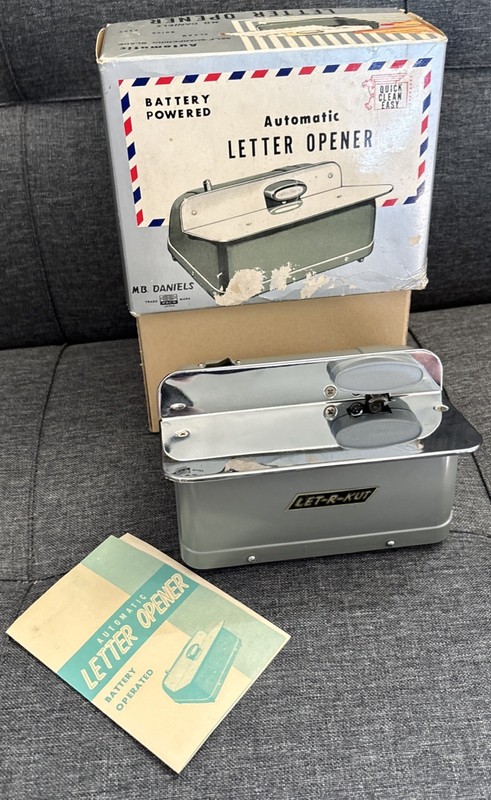 Vintage Let-R-Kut Automatic Letter Opener Battery Operated In Box Works