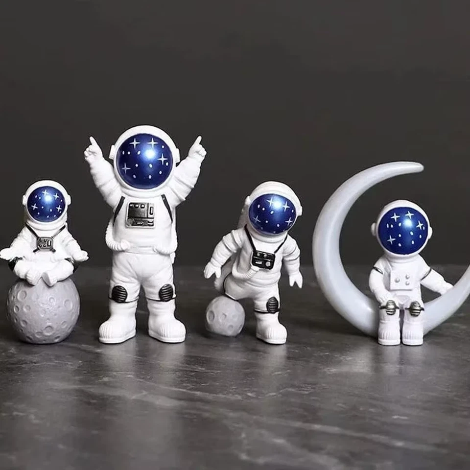 4 Pcs Astronaut Figure Statue Figurine Spaceman Sculpture Educational Toy - image 2 of 4