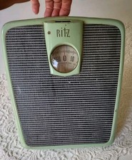 Mid century modern 1950s retro bathroom scales green Vintage