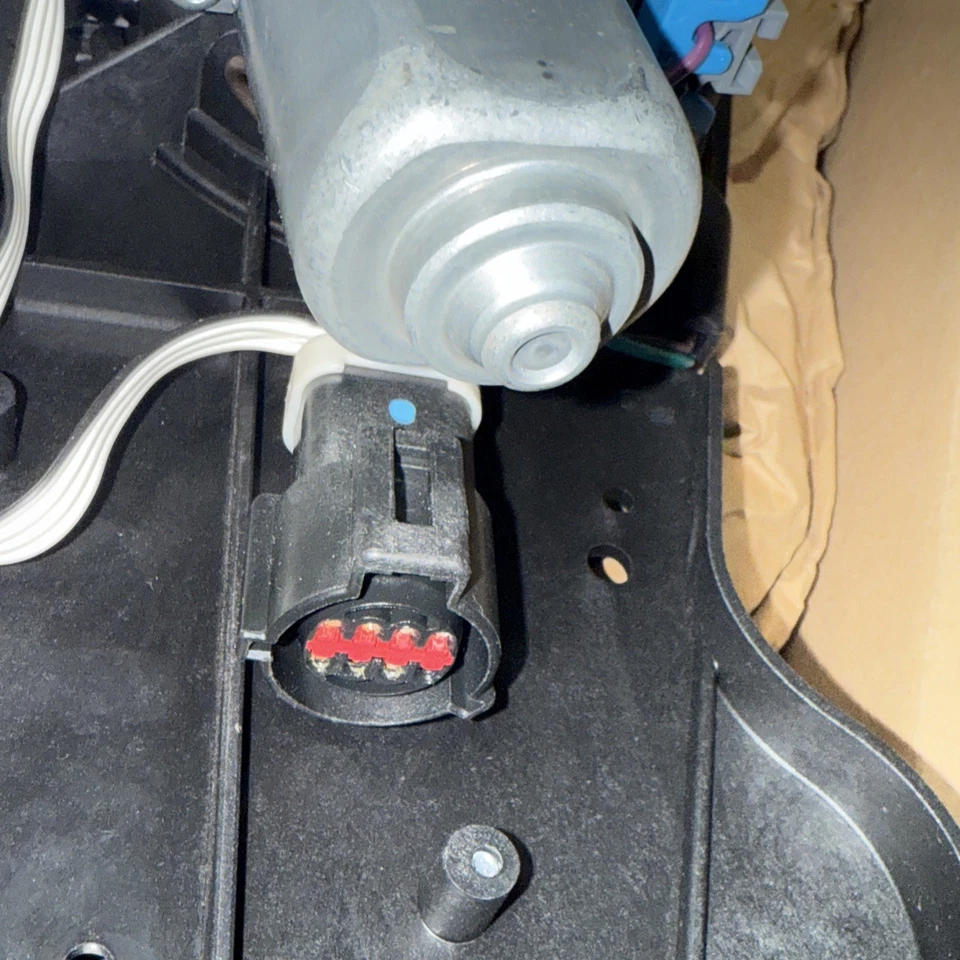 🔥Conjunto de actuador de maletero Ford Lincoln Town Car 2005-2011 OEM 6W1Z-432A38-AA Foto 3 de 4