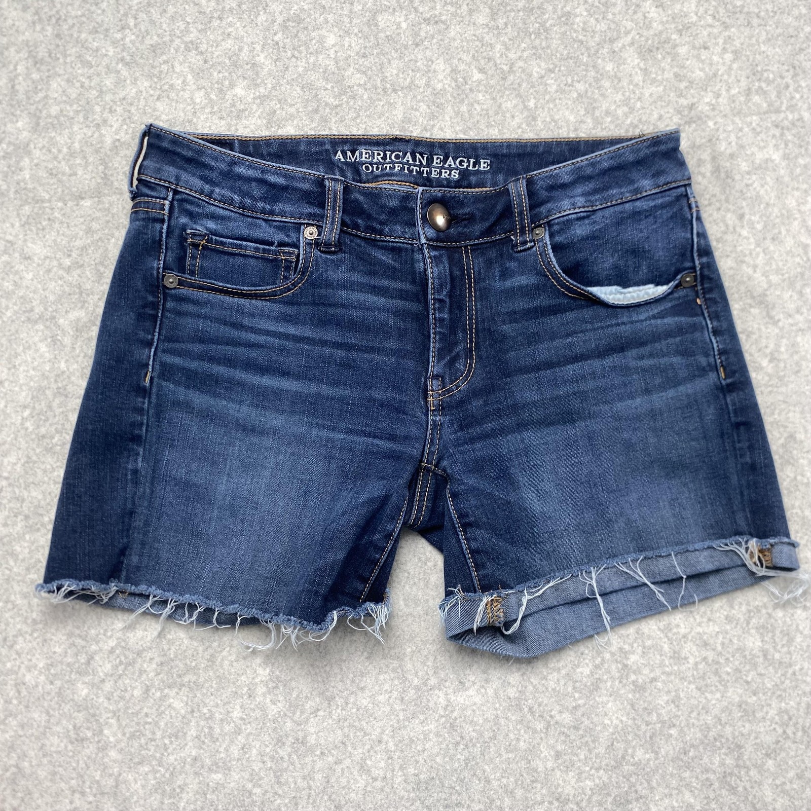 American Eagle Outfitters Midi Shorts Womens 6 (30x4) Blue Denim Cutoff