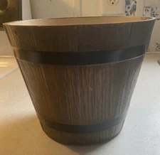 Garden Elements Mini Whiskey Barrel Plastic Planter, Dark Oak