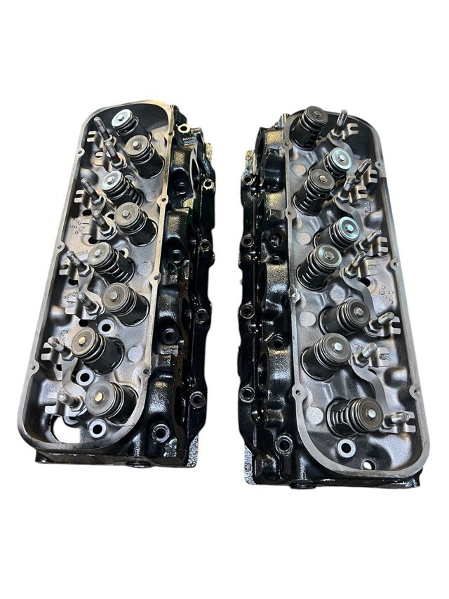 GM Chevrolet 7.4L 454 BBC Cylinder Head Peanut Port Open Chamber