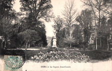 CPA 89 SENS - Le Square Jean Cousin