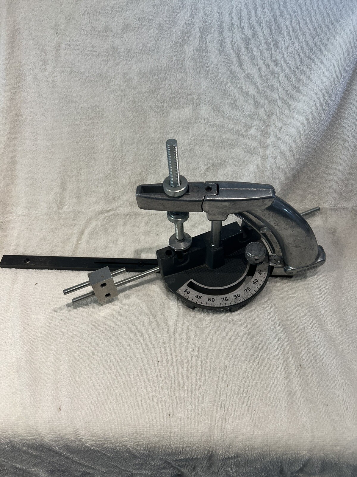 Shopsmith Mark V 505 510 520 M7 Miter Gauge + hold down with T bar eBay