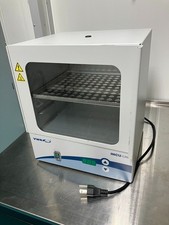 VWR 10055-006 Digital Mini Incubator 120V With Power Cable, clean, minor scratch