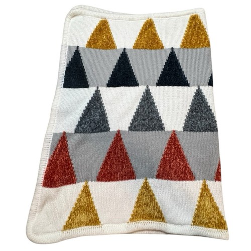 Pottery Barn Kids Triangles Chenille Babydecke Mehrfarbig - Bild 3 von 20