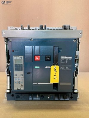 Schneider Electric NW32 H1 ACB Air Circuit Breaker 3200A 3 Pole Micrologic 5.0A