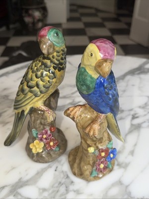 Mid Century Pair Of Majolica Style Parrots Excellent Condition