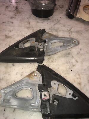 1995-1999 Mitsubishi eclipse window guide side mirror bracket pair RH LH d21