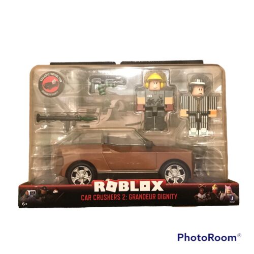 Roblox Car Crusher 2 Grandeur Dignity Action Figure Toy Includes Virtual Code - 第 1/3 張圖片