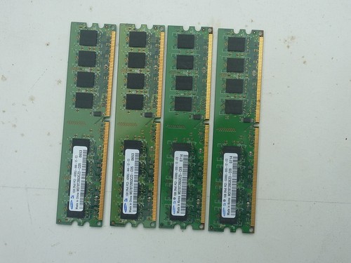 4 GBtotal Samsung 1 GB 2Rx8 PC2-4200U-444-12-E3 RDIMM - Picture 2 of 5
