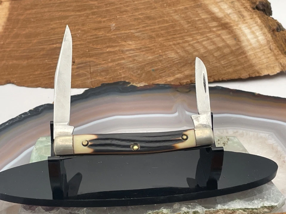 Vintage Queen Cutlery #43 2 Blade Pen knife w/WInterbottom Handles--38.25 - Image 2 of 4