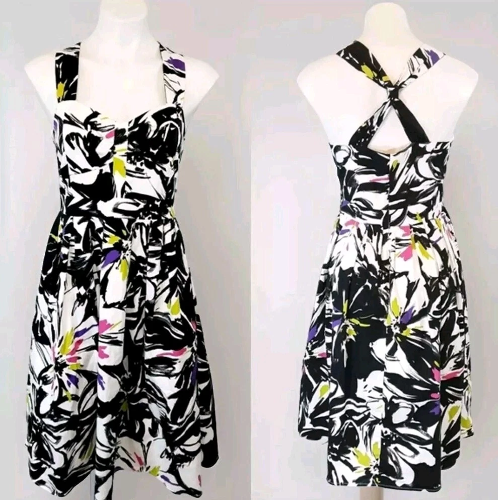 New Directions Crisscross Back Floral Print Vacay Dress Size 10
Opens in a new window or tab