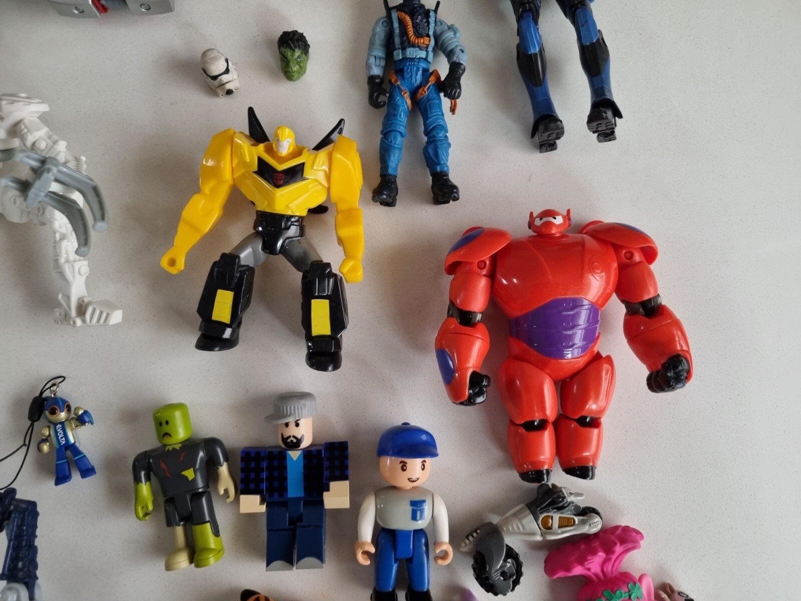 Action figure toy bundle bulk lot star wars iron man bionicles