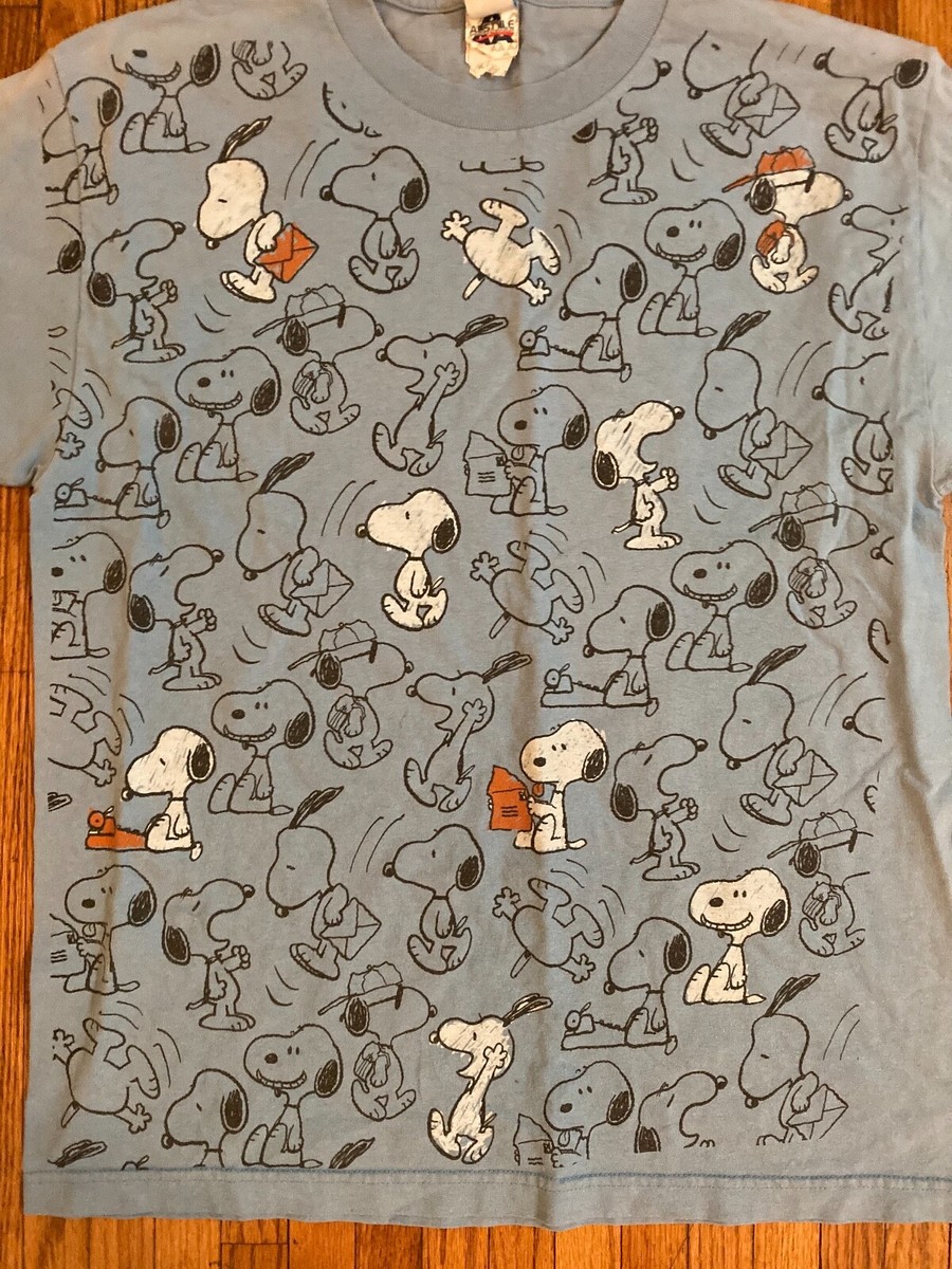 vintage 90's SNOOPY all over print T-SHIRT peanuts Charlie vintage 90's SNOOPY all over print T-SHIRT peanuts Charlie