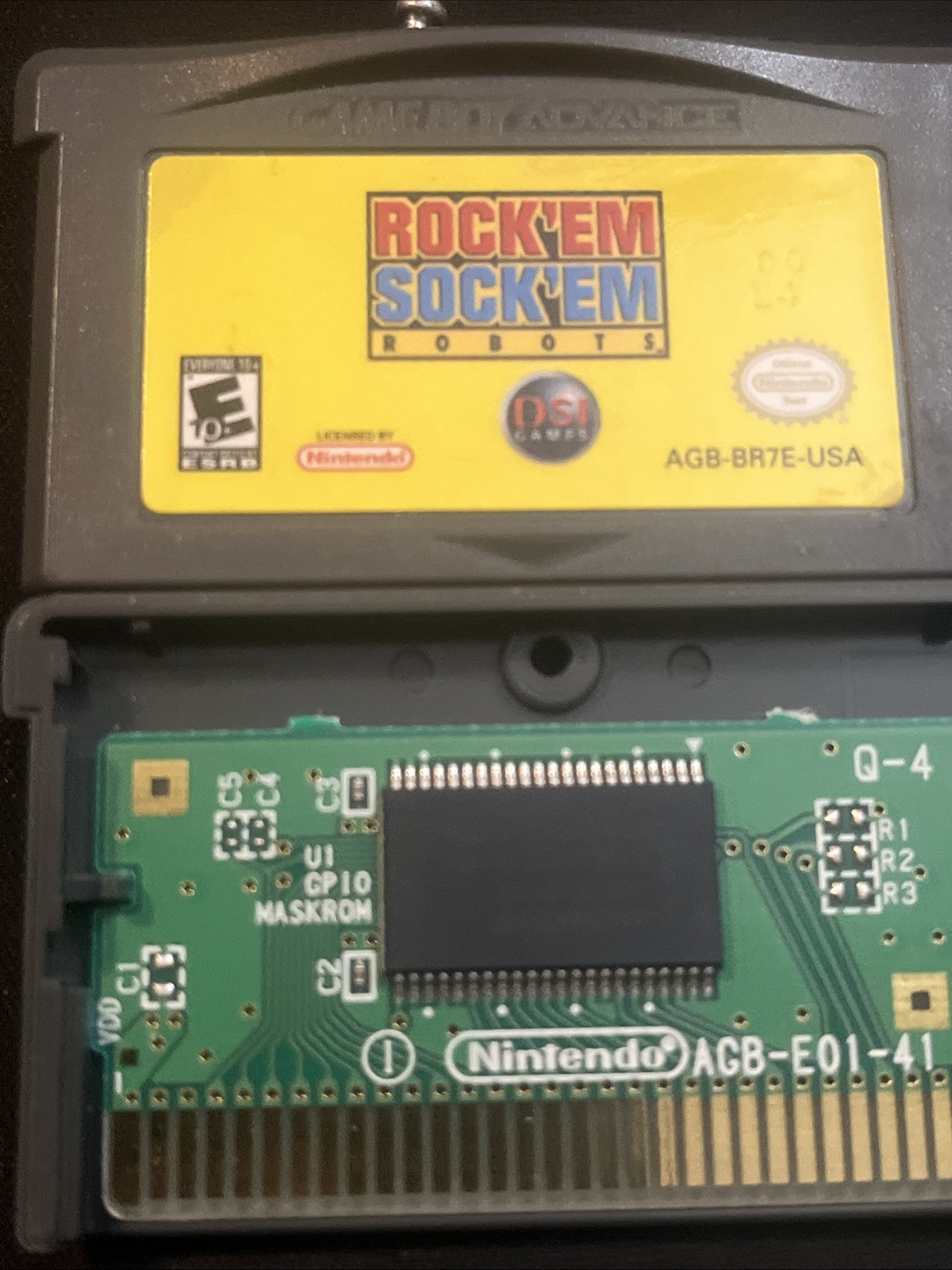 Rock'em Sock'em Robots -  Nintendo GAME BOY ADVANCE. CART ONLY. TESTED Authentic