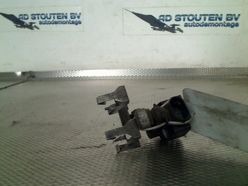 46AH 46AH NIVEAUSENSOR Mercedes-Benz C (W205) 2015 a2229050503