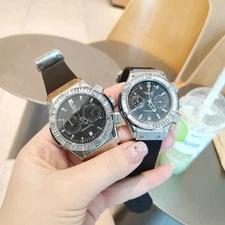 Hublot Classic Fusion Black Men's Watch 42mm Quartz Watch