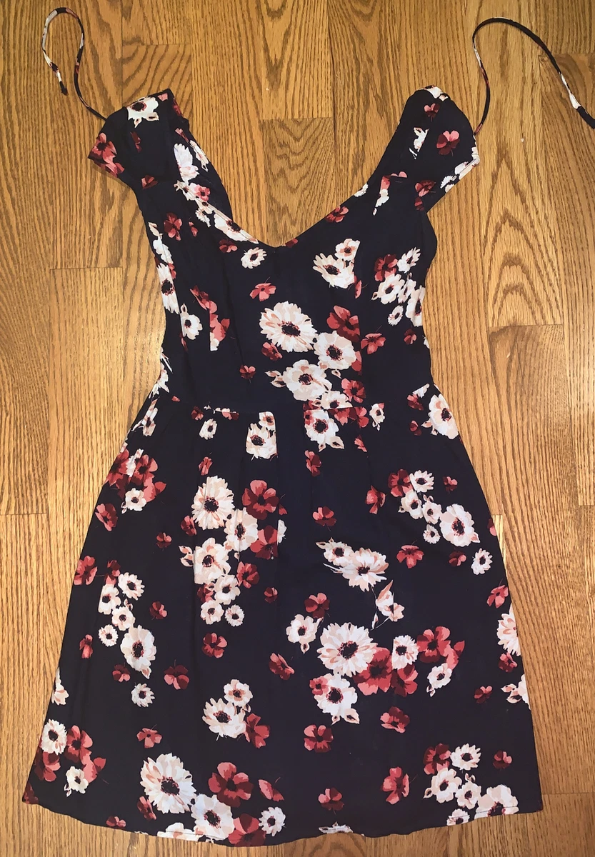 Hollister deals summer dress