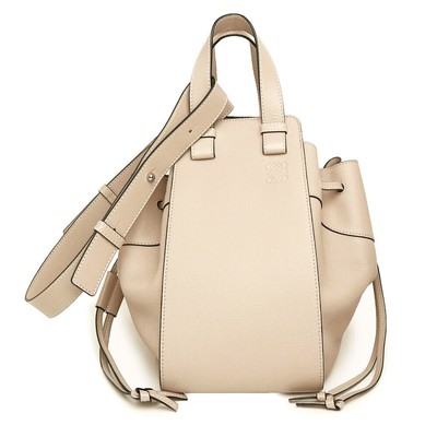 LOEWE Hammock Drawstring Medium Handbag grained calfskin, Light Oats 314.12.V06