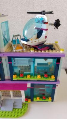 Friends heartlake Hospital 41318 LEGO Japan Toy | eBay