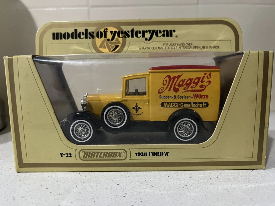 Vintage 1970s MATCHBOX by Lesney - MAGGIS truck - Image 3 of 3