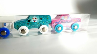 J'adore Mini Monster Mobile Natur Holz Spielzeug Kinder Auto