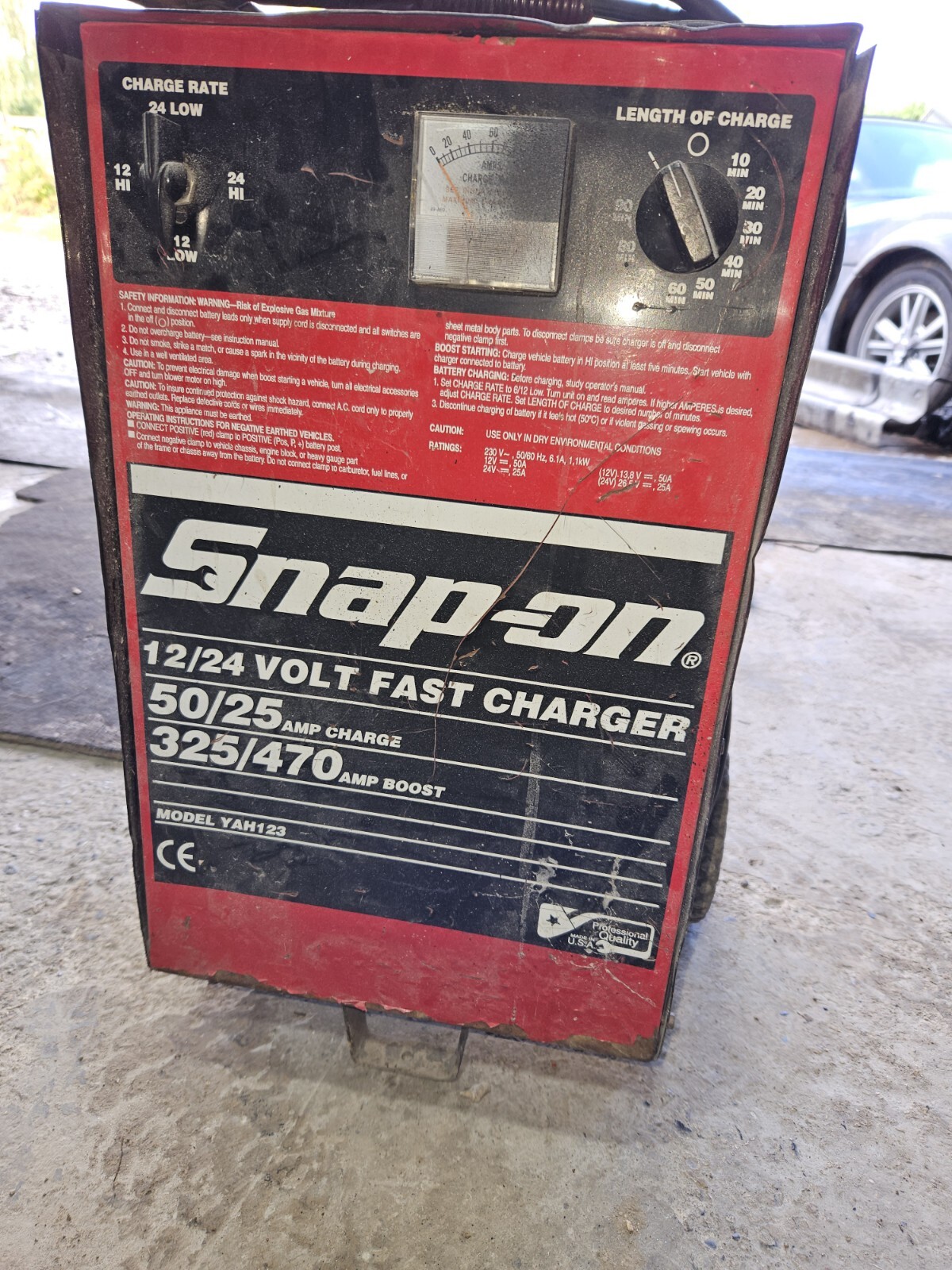 Vintage Snap On Battery Charger.. Works But Not Great. Needs Refurb
