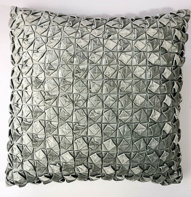 bed bath & beyond throw pillows