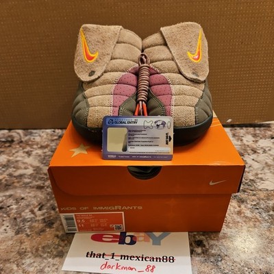 Nike Kids of Immigrants T 90 Mule Khaki University Gold Size M 9.5 IH4422 200