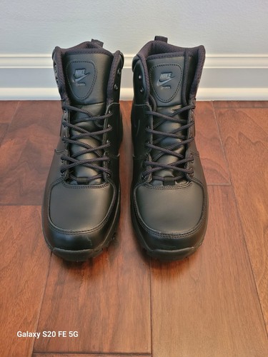 Nike ACG Manoa Men's Boots in Black, Size 9.5 Only Worn Once!