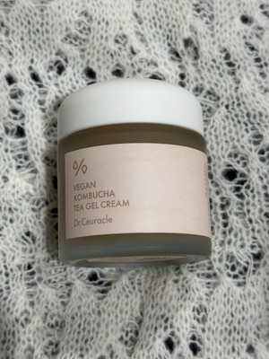 Dr. Ceuracle Vegan Kombucha Tea Gel Cream 75g 2.64oz