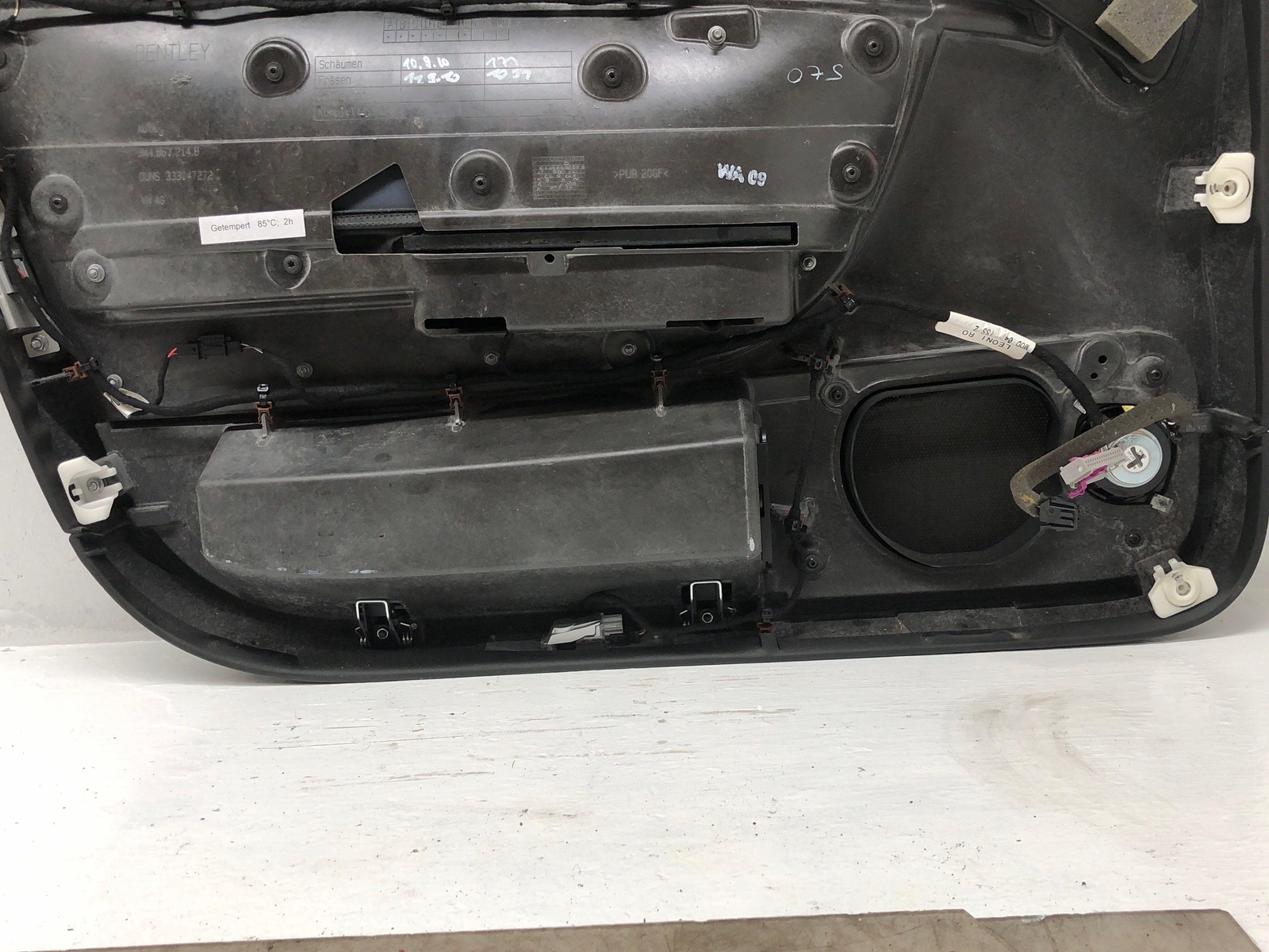 2006-2012 BENTLEY CONTINENTAL OEM FRONT RIGHT DOOR PANEL 3W4867214